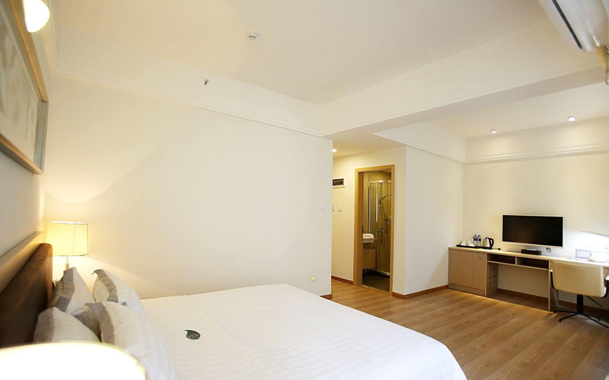 Xcellent International Serviced Apartment Гуанчжоу Экстерьер фото